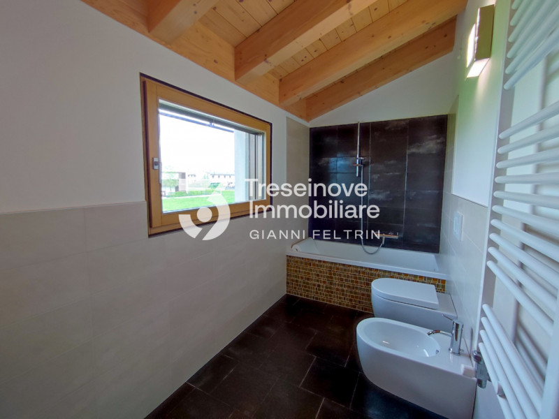 Immagine 14 di Casa bifamiliare in vendita  in Via Pirandello a Carbonera