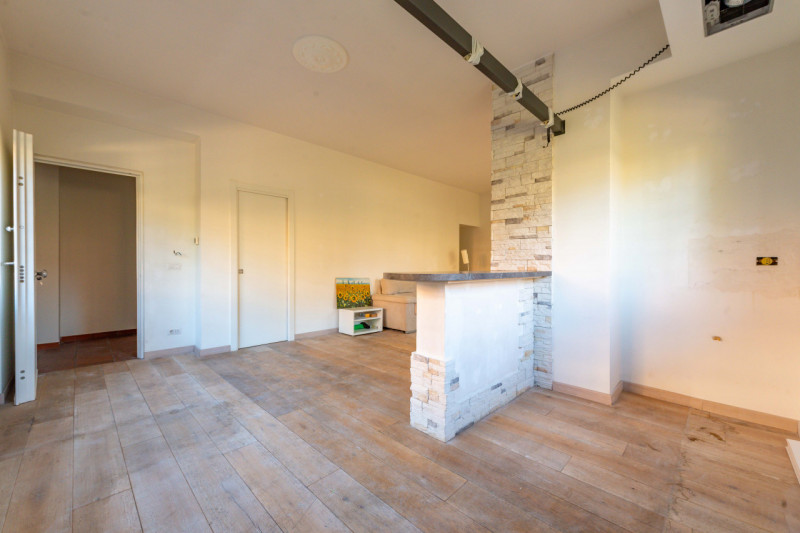 Immagine 4 di Villa in vendita  in Via Francesco Bartolomeo Rastrelli 93 a Roma