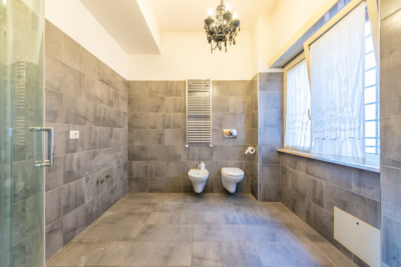 Immagine 25 di Villa in vendita  in Via Francesco Bartolomeo Rastrelli 93 a Roma