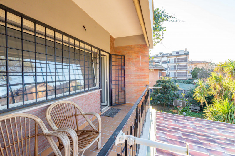 Immagine 33 di Villa in vendita  in Via Francesco Bartolomeo Rastrelli 93 a Roma