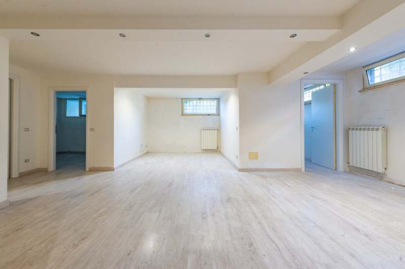 Immagine 42 di Villa in vendita  in Via Francesco Bartolomeo Rastrelli 93 a Roma