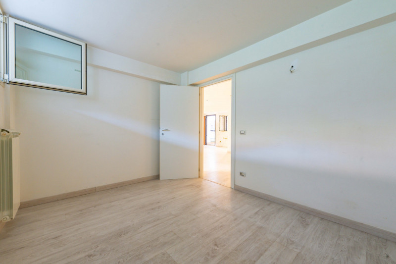 Immagine 49 di Villa in vendita  in Via Francesco Bartolomeo Rastrelli 93 a Roma