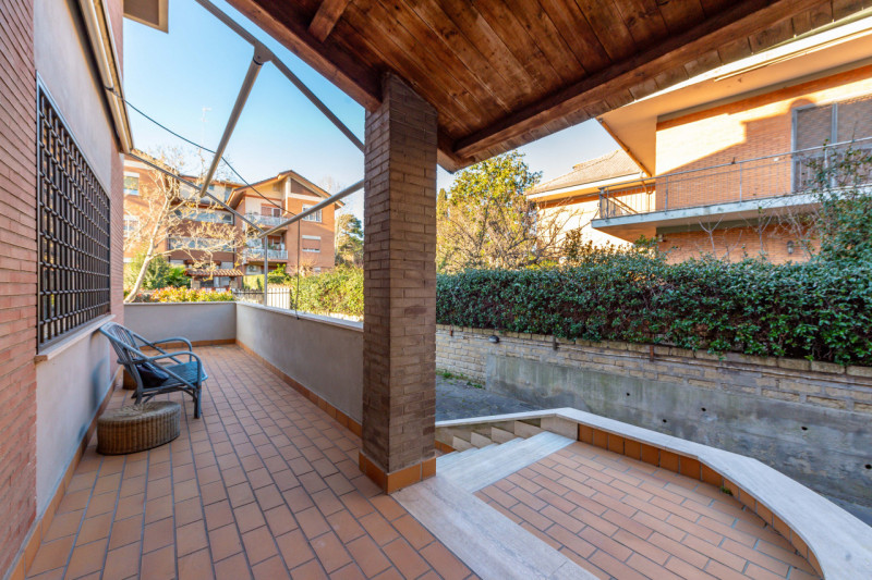 Immagine 55 di Villa in vendita  in Via Francesco Bartolomeo Rastrelli 93 a Roma