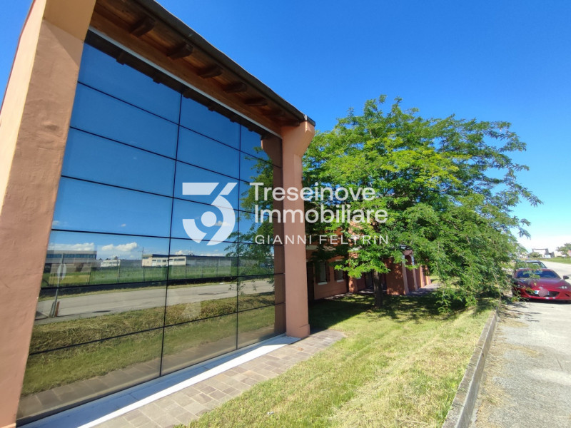 Immagine 4 di Capannone industriale in vendita  in Via Roma a Villorba