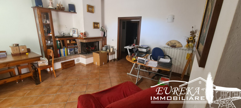 Immagine 3 di Terreno in vendita  in montepulciano a Montepulciano