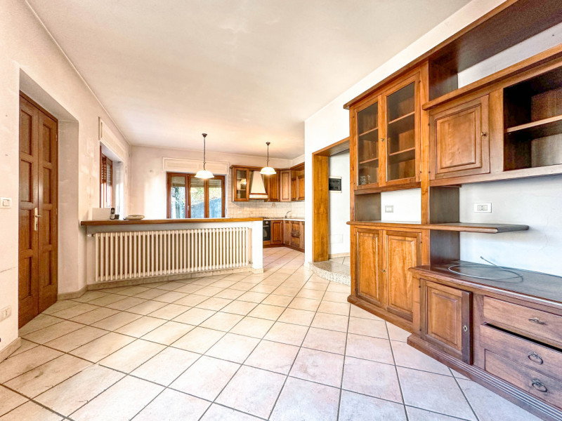 Immagine 6 di Casa indipendente in vendita  in via biella 19 a Gattinara