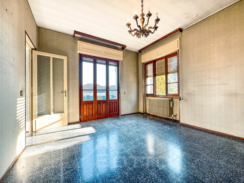 Immagine 13 di Casa indipendente in vendita  in via biella 19 a Gattinara