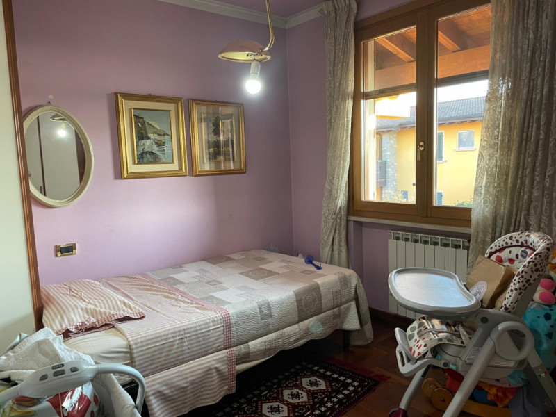 Immagine 10 di Villa in vendita  in via fratelli chiodi a Bedizzole