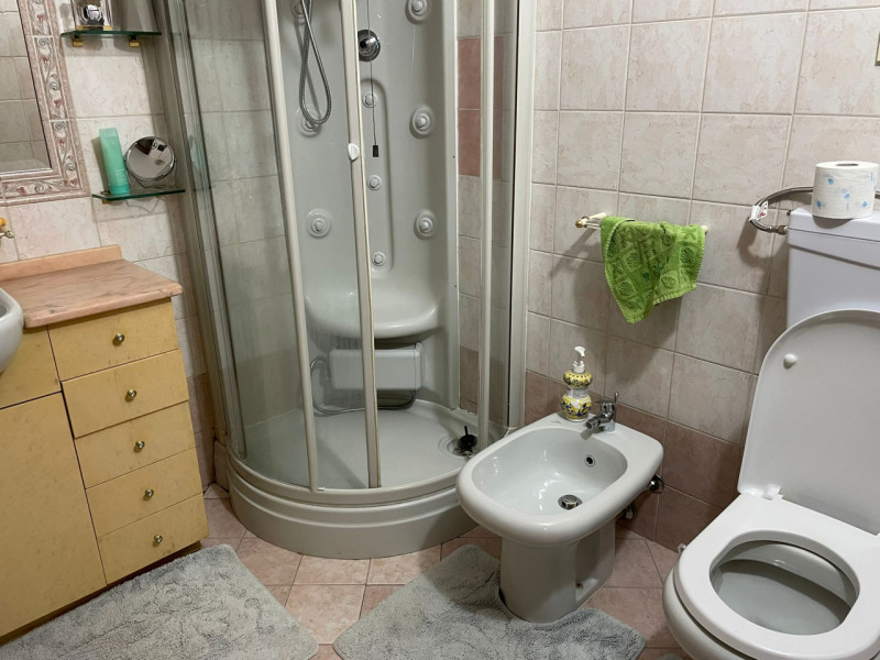 Immagine 18 di Villa in vendita  in via fratelli chiodi a Bedizzole