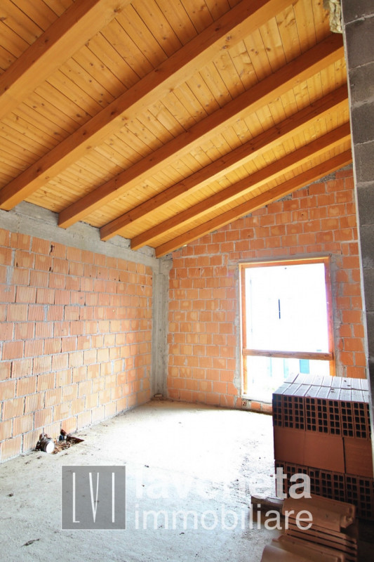 Immagine 17 di Casa bifamiliare in vendita  in via vanzan a San Donà Di Piave