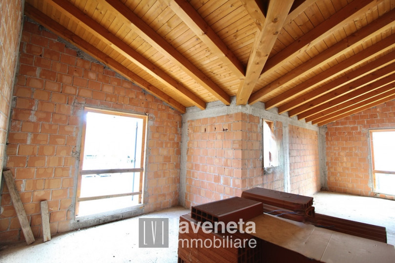 Immagine 20 di Casa bifamiliare in vendita  in via vanzan a San Donà Di Piave
