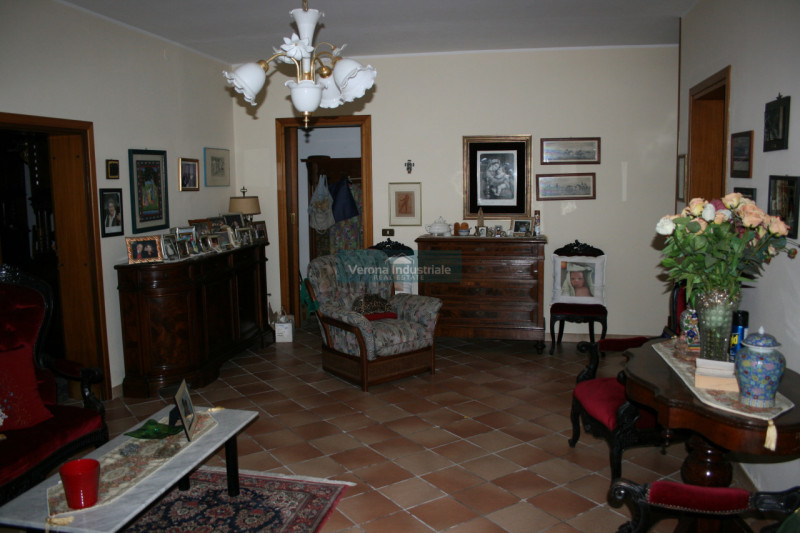 Immagine 13 di Casa bifamiliare in vendita  in Via Europa 14 a Nogarole Rocca