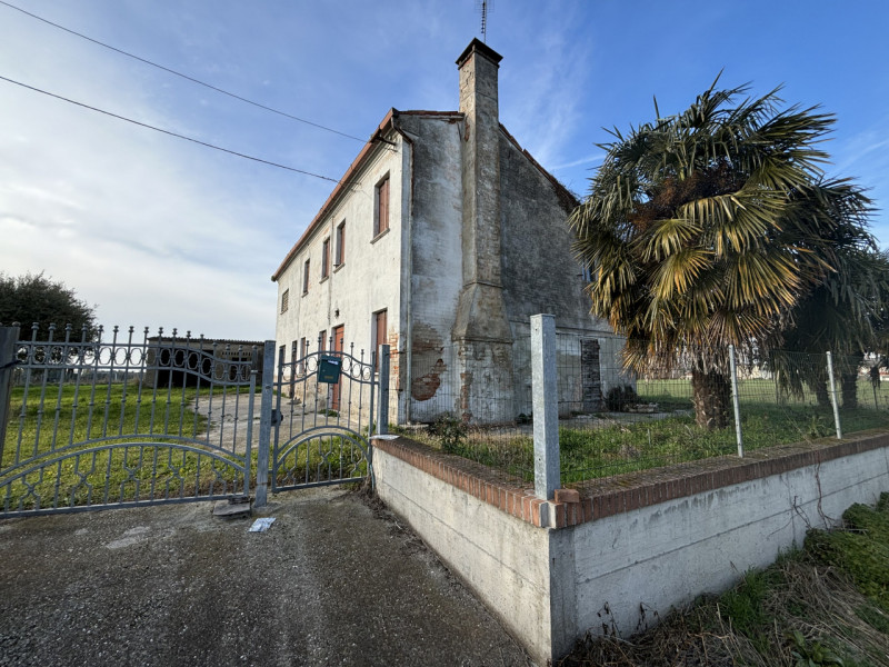 Immagine 29 di Casa indipendente in vendita  in via vallongo 40 a Tribano