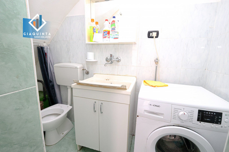 Immagine 9 di Casa indipendente in vendita  in via Savona n.14 a Palagonia