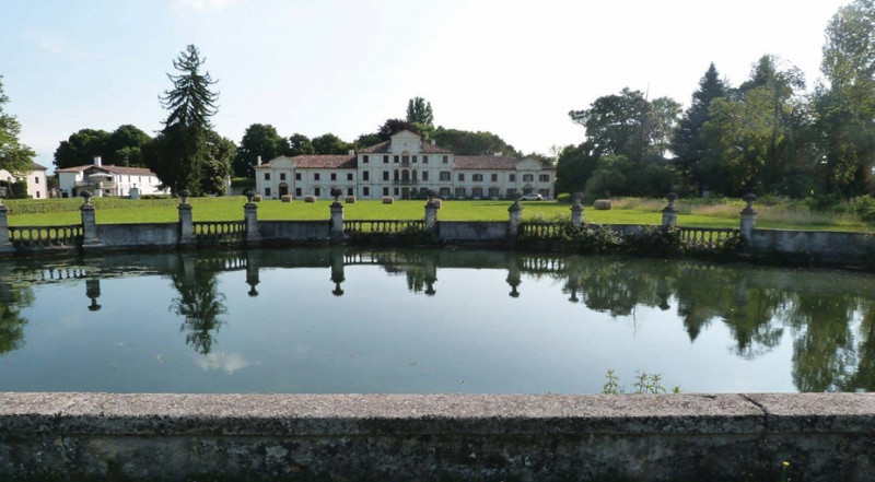 Immagine 1 di Villa in vendita  in Via Roma, 8 a Codognè