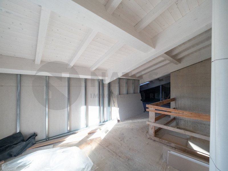 Immagine 15 di Appartamento in vendita  in VIA COLOMBO a Pontassieve