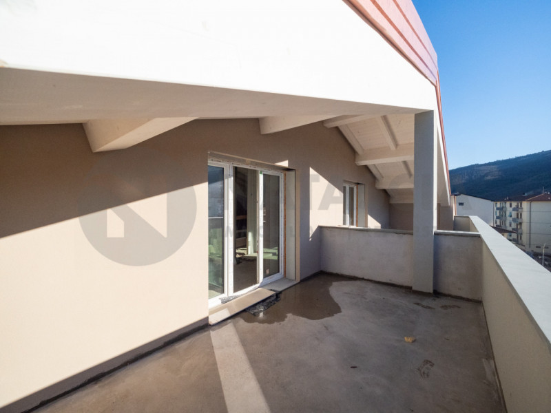 Immagine 16 di Appartamento in vendita  in VIA COLOMBO a Pontassieve