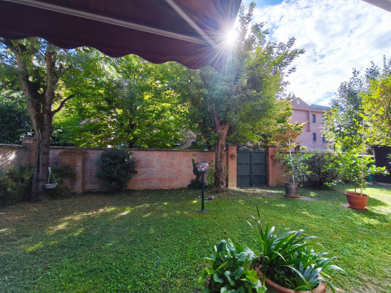 Immagine 13 di Villetta a schiera in vendita  in via pasolini a San Giorgio Di Piano