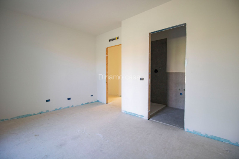 Immagine 15 di Appartamento in vendita  a Prato