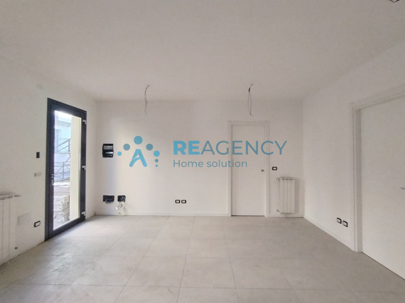 Immagine 6 di Appartamento in vendita  in Via del Castello a Signa