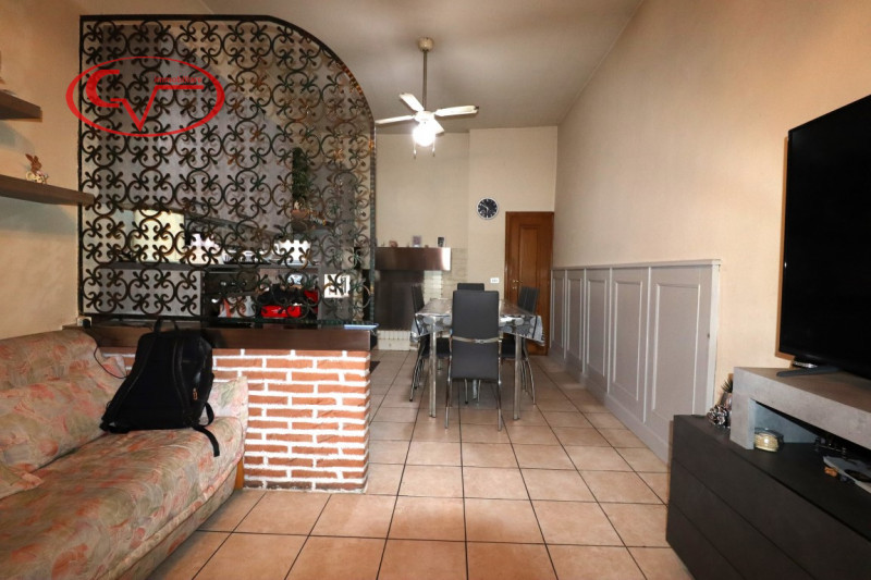 Immagine 2 di Villetta a schiera in vendita  in Mercatale Valdarno a Montevarchi