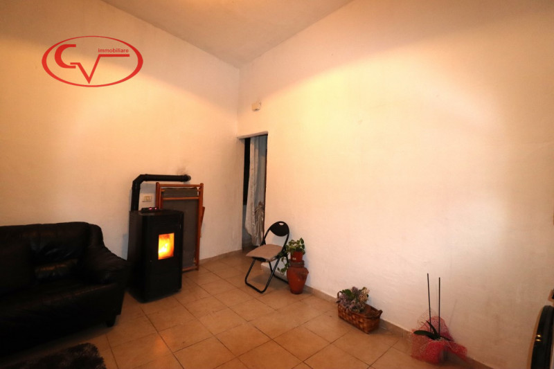 Immagine 7 di Villetta a schiera in vendita  in Mercatale Valdarno a Montevarchi