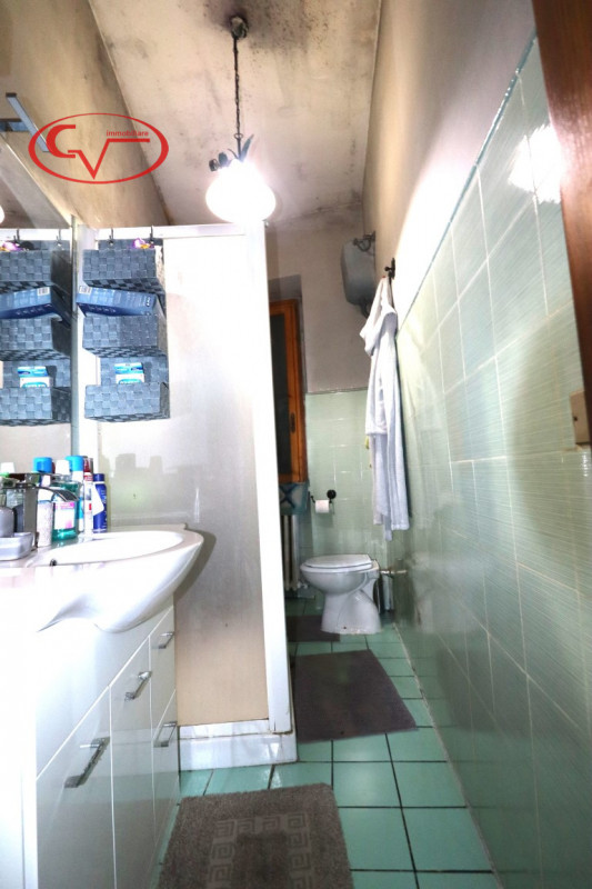 Immagine 12 di Villetta a schiera in vendita  in Mercatale Valdarno a Montevarchi