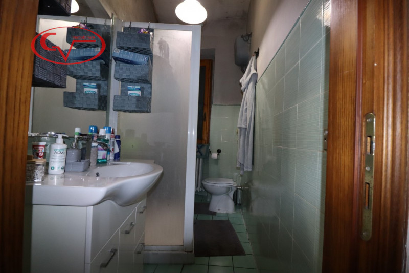 Immagine 14 di Villetta a schiera in vendita  in Mercatale Valdarno a Montevarchi