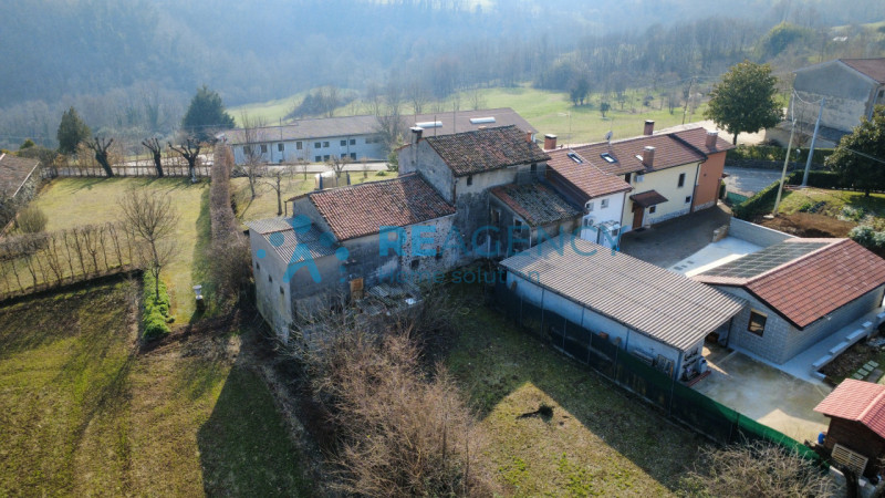 Immagine 9 di Rustico / casale in vendita  in via pugnello a Arzignano