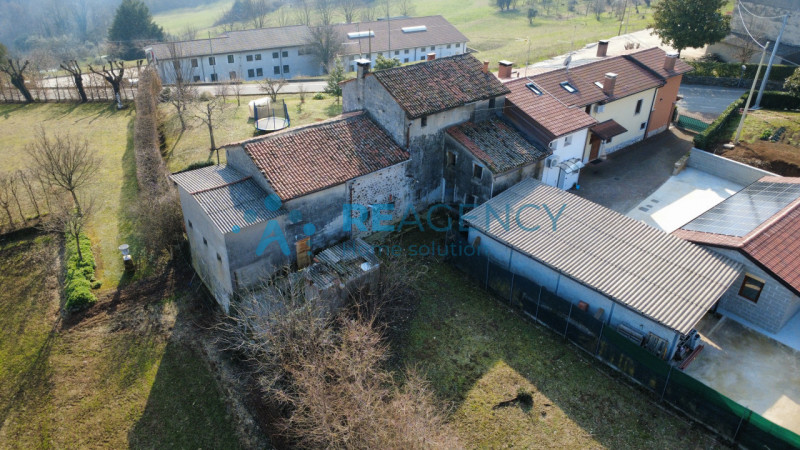 Immagine 10 di Rustico / casale in vendita  in via pugnello a Arzignano