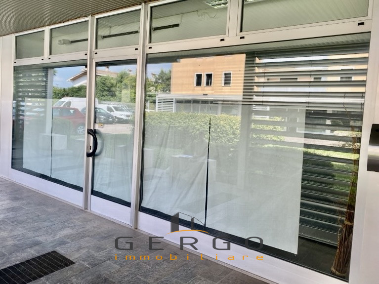 Immagine 4 di Ufficio in vendita  in Via Monte Grappa a Vedelago