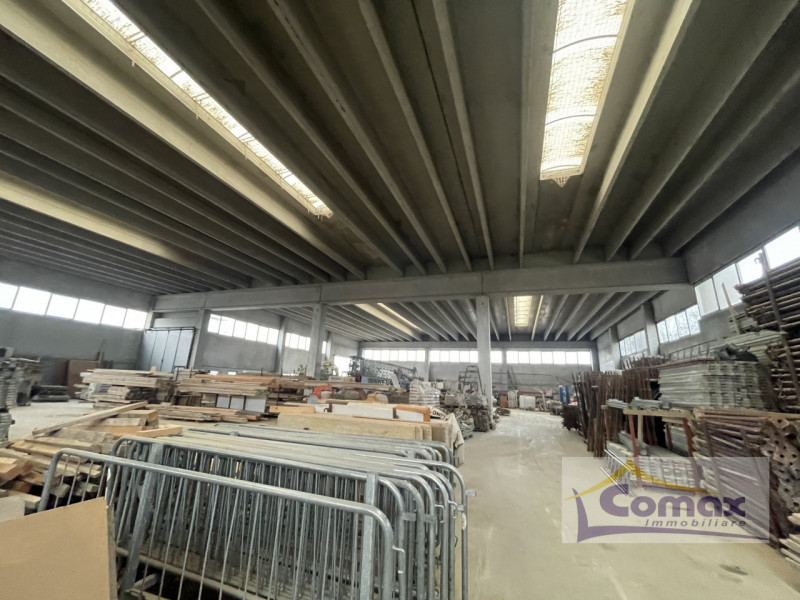 Immagine 6 di Capannone industriale in vendita  in Via Albettoniera a Rovolon