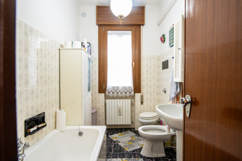 Immagine 17 di Casa indipendente in vendita  in Via dei Tigli a Abano Terme