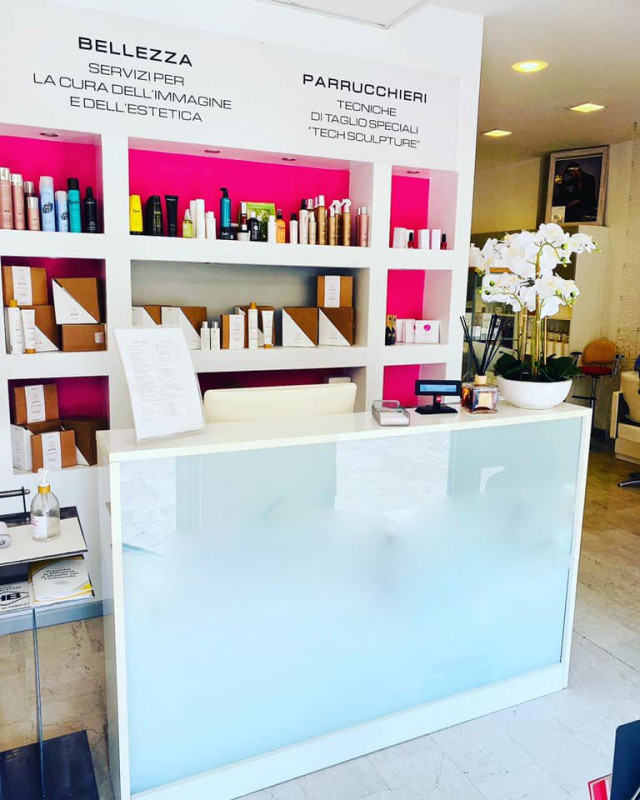 Immagine 8 di Attività commerciale in vendita  in via carducci a Castenedolo