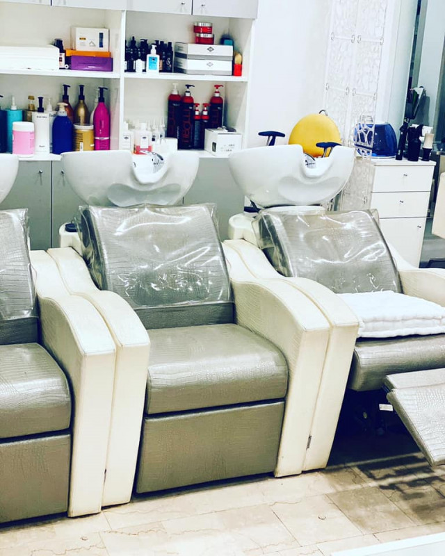 Immagine 15 di Attività commerciale in vendita  in via carducci a Castenedolo