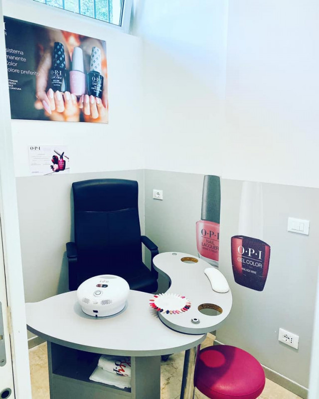 Immagine 22 di Attività commerciale in vendita  in via carducci a Castenedolo