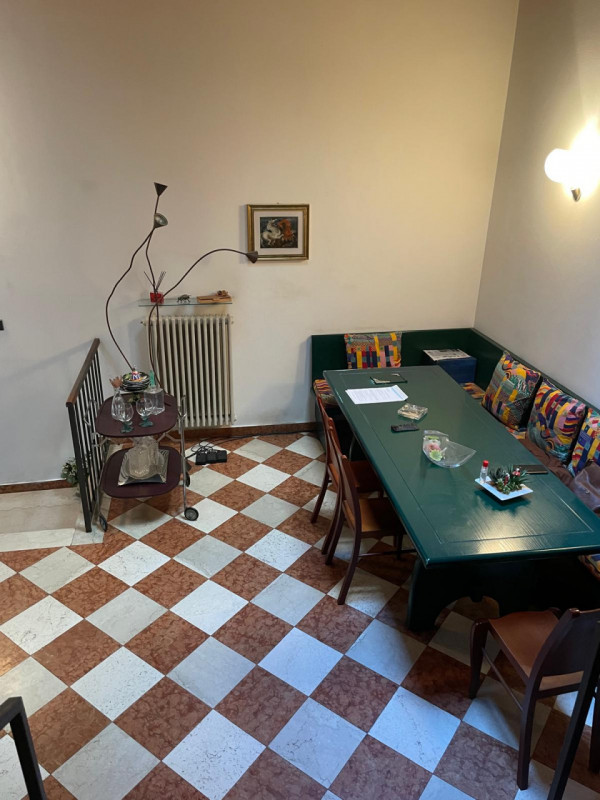 Immagine 3 di Casa indipendente in vendita  a Trento