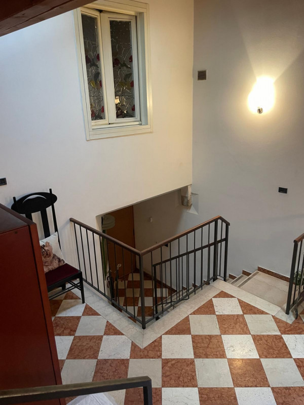 Immagine 5 di Casa indipendente in vendita  a Trento
