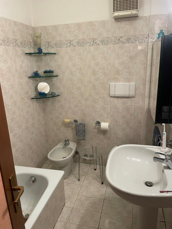 Immagine 8 di Casa indipendente in vendita  a Trento