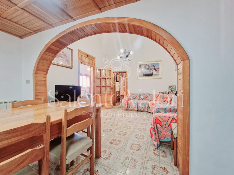 Immagine 17 di Villa in vendita  in Via Provinciale Tuglie 13 a Parabita