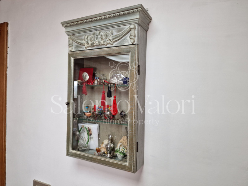 Immagine 42 di Villa in vendita  in Via Provinciale Tuglie 13 a Parabita