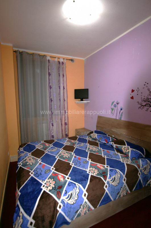 Immagine 3 di Appartamento in vendita  a Sinalunga