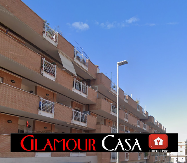 Immagine 1 di Palazzo in vendita  in Via Vibio Sequestre a Roma