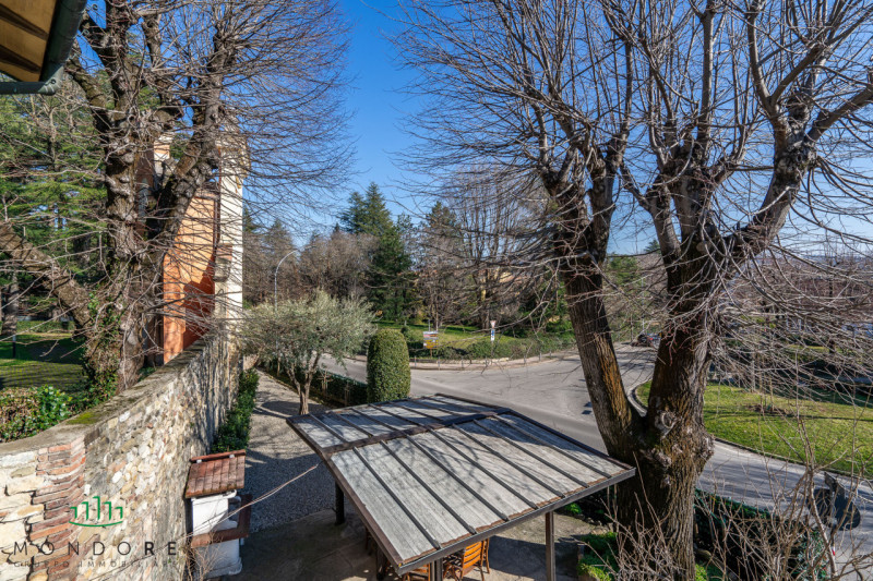 Immagine 77 di Casa indipendente in vendita  in via dell'orologio a Sasso Marconi