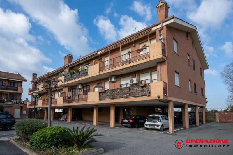 Immagine 2 di Appartamento in vendita  in via amico bignani a Fiumicino