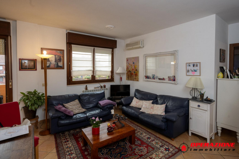 Immagine 3 di Appartamento in vendita  in via amico bignani a Fiumicino