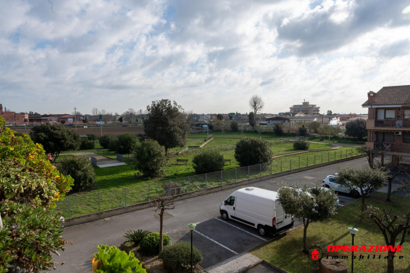 Immagine 6 di Appartamento in vendita  in via amico bignani a Fiumicino