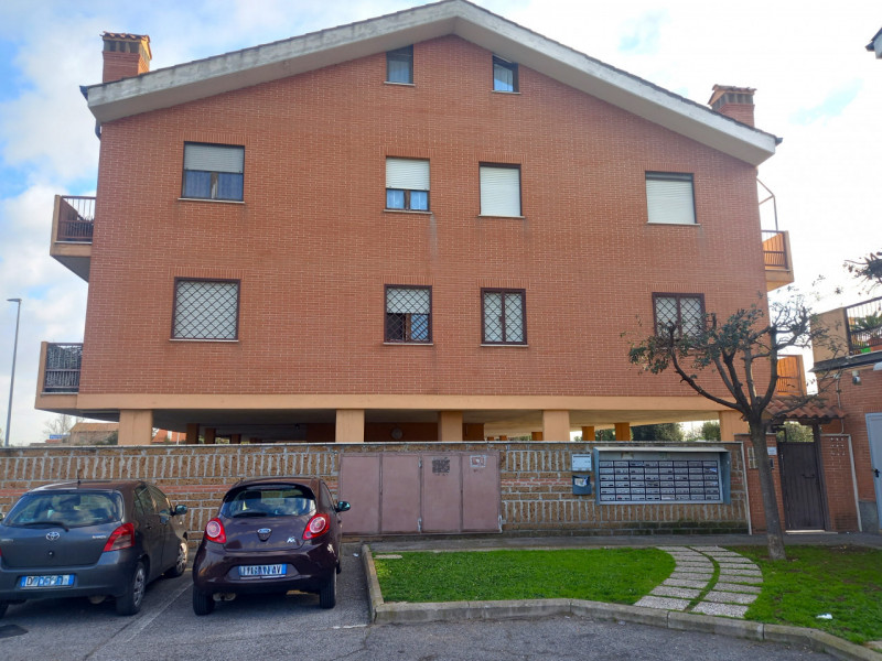 Immagine 28 di Appartamento in vendita  in via amico bignani a Fiumicino