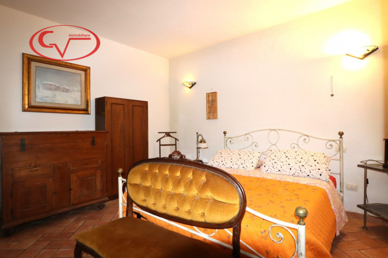 Immagine 15 di Villa in vendita  in gaville a Figline E Incisa Valdarno