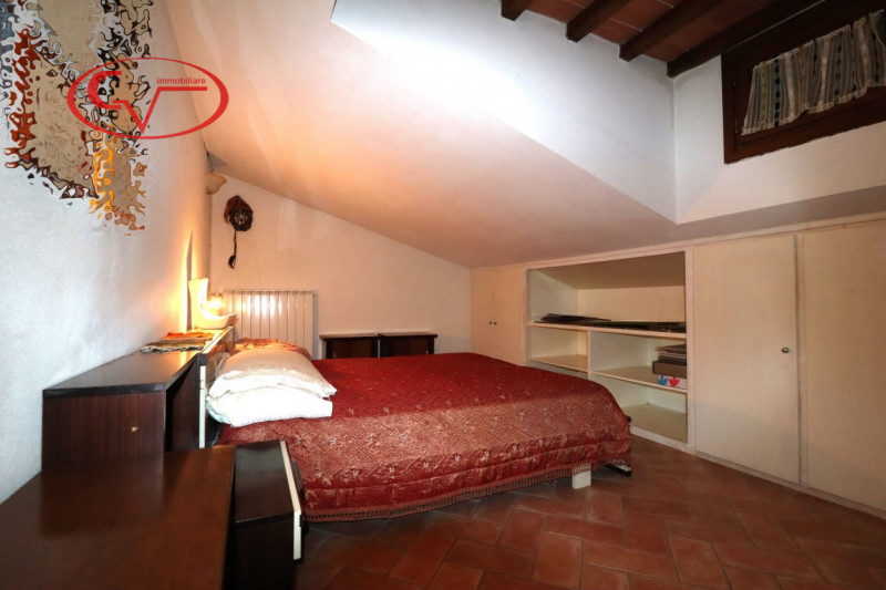 Immagine 21 di Villa in vendita  in gaville a Figline E Incisa Valdarno